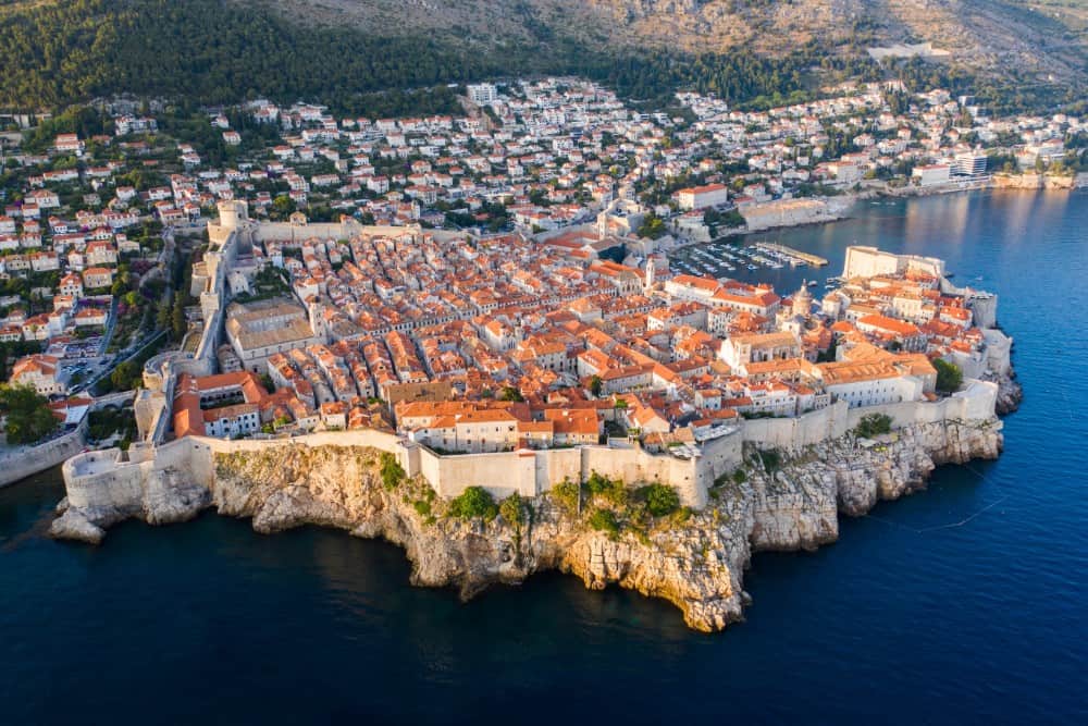 Luftaufnahme von Dubrovnik, Kroatiens Sehenswürdigkeiten.